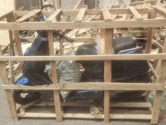 爱辉托运电瓶车